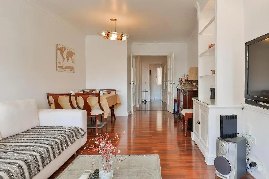 Big Apartment, Close To Train Station マラガ 0*,